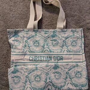 Christian Dior Gift Tote Bag in Teal and Cream